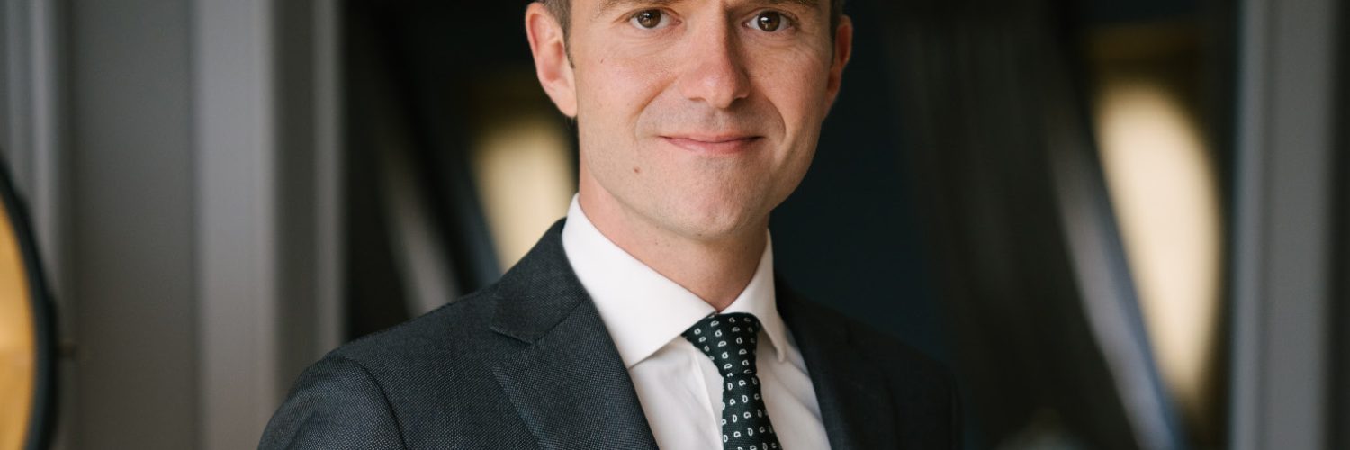 Julien Gardin Le Fouquet’s Paris est un ambassadeur